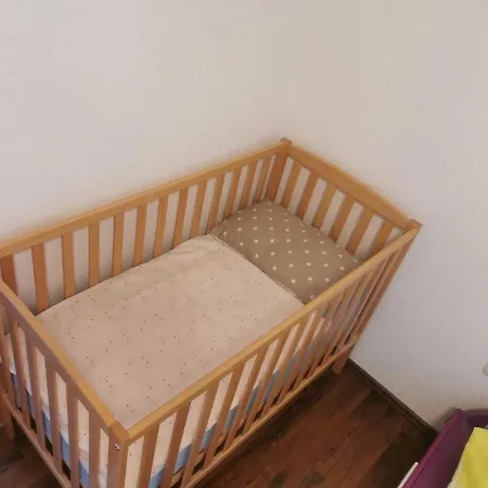 House Leyla Vendégház *