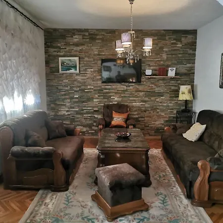 House Leyla 4*